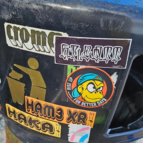 DASE Slap Sticker Vault